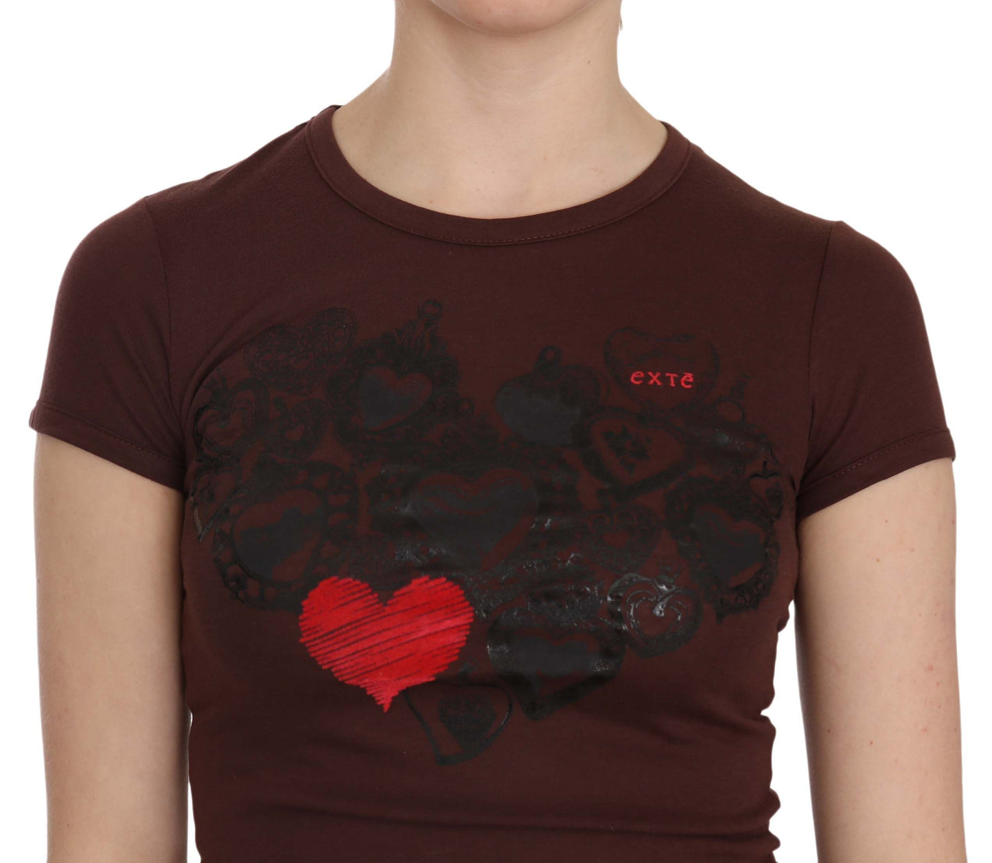 Camiseta casual de manga corta con corazones marrones