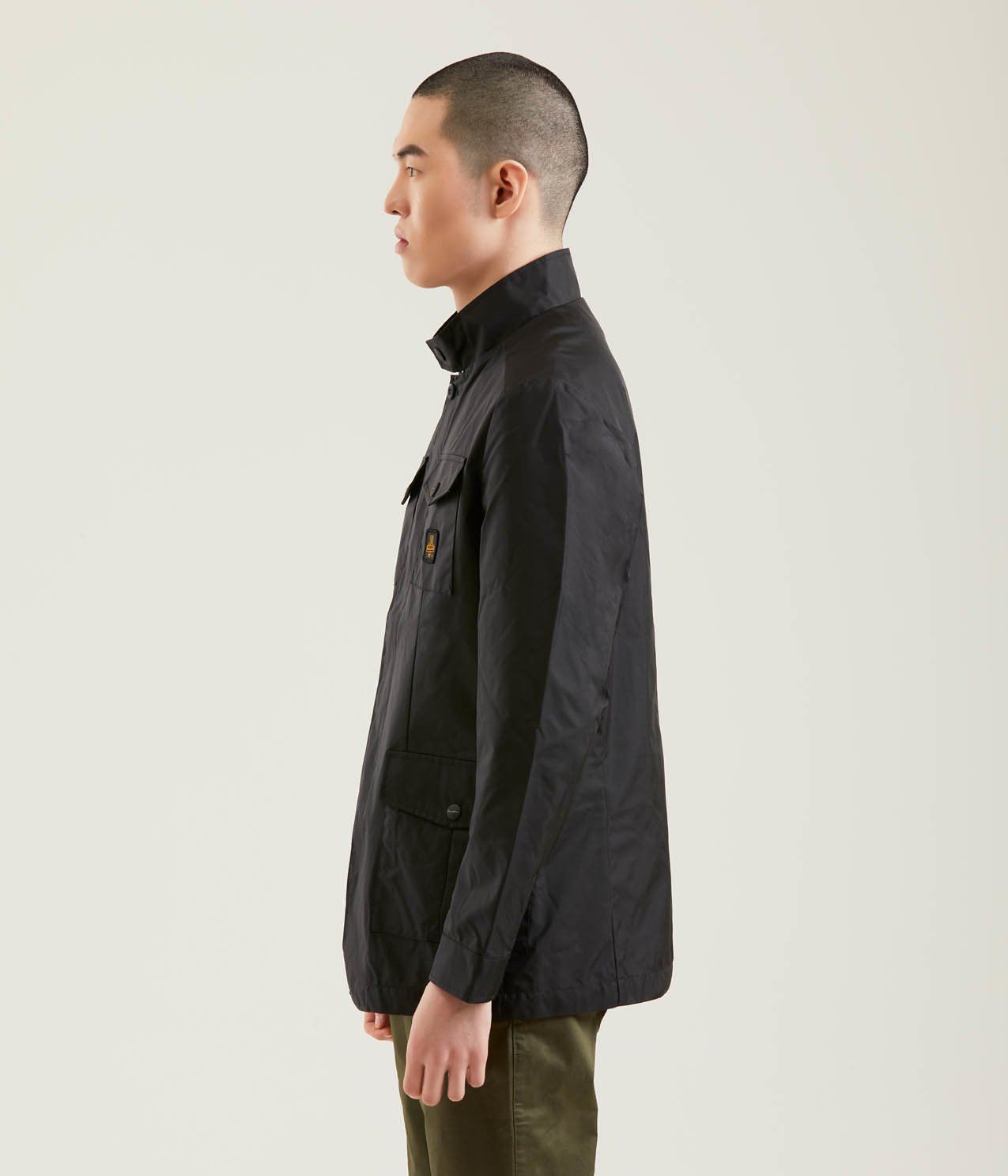 Versatile Four-Pocket Spring Jacket