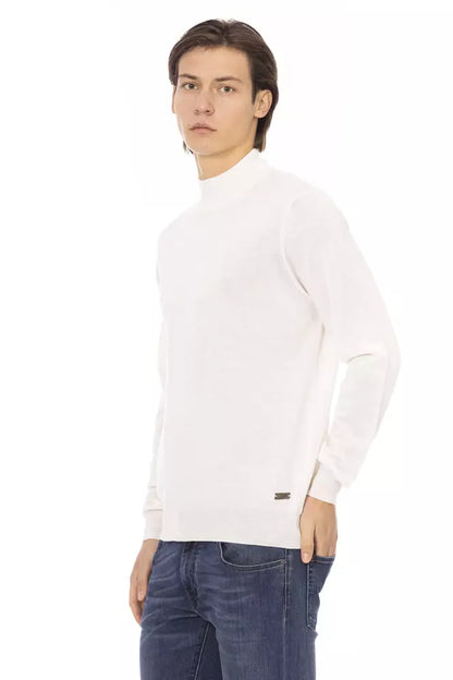 Pull en tissu blanc