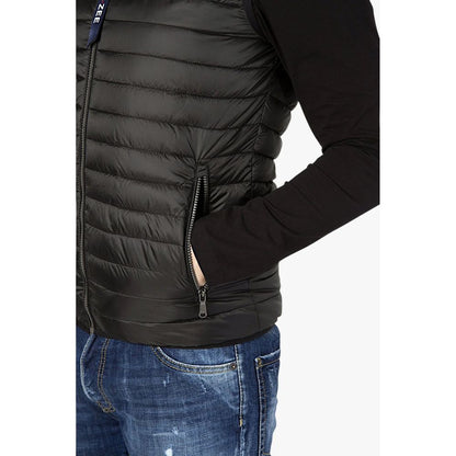 Sleek Nylon Gilet with Contrast Details