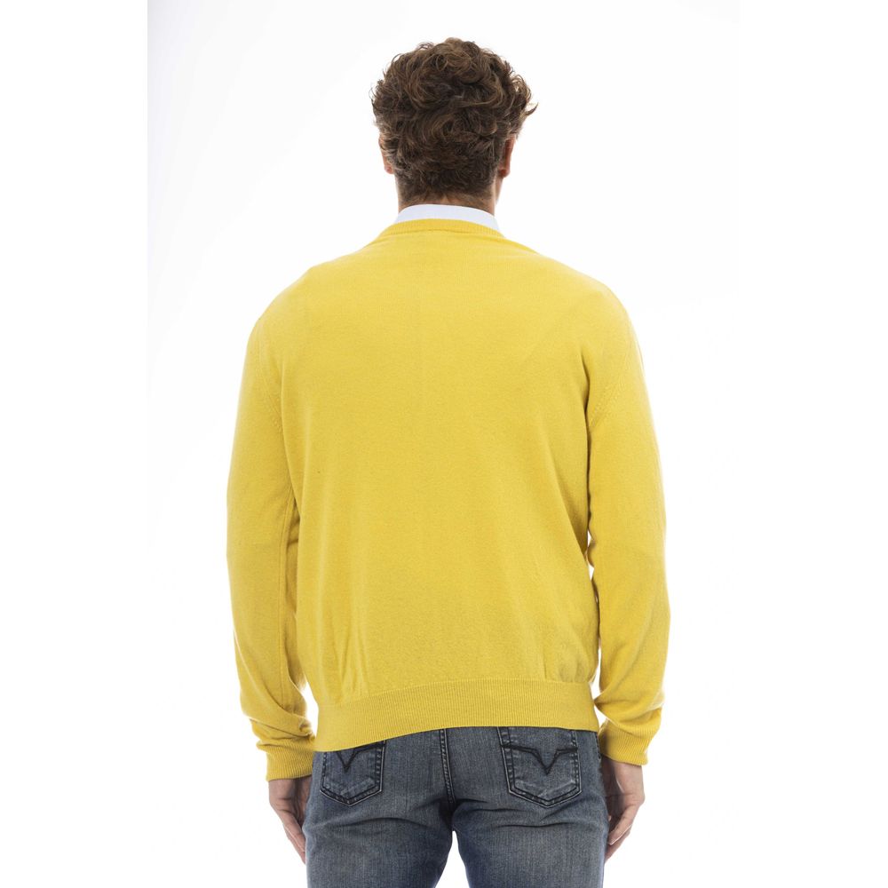 Pull en laine jaune