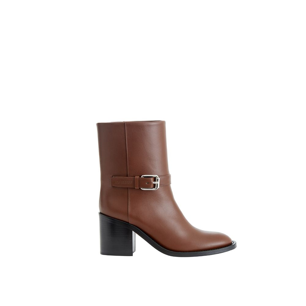 Elegant Leather Brown Boots for Sophisticated Style