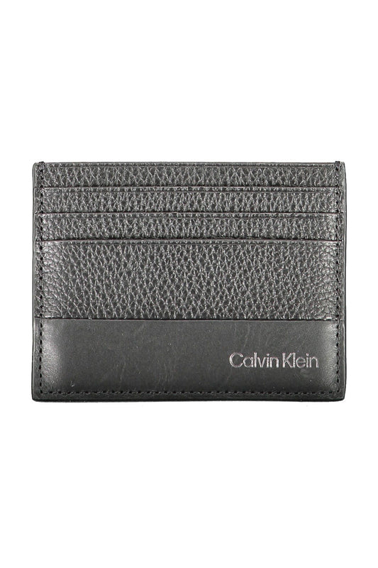 Sleek Leather Card Holder in Timeless Black