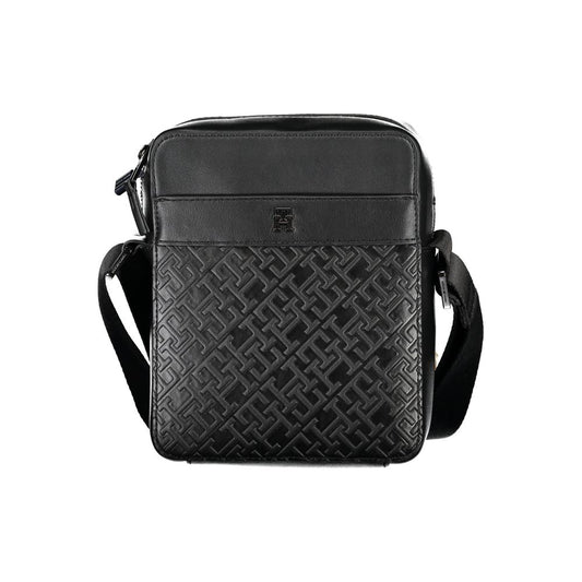 Elegant Black Shoulder Bag with Contrast Details
